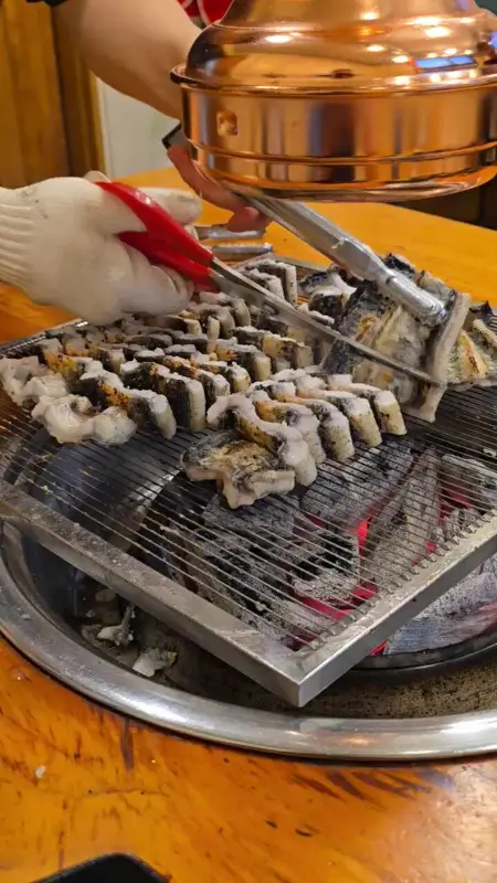 잘 구워진 장어