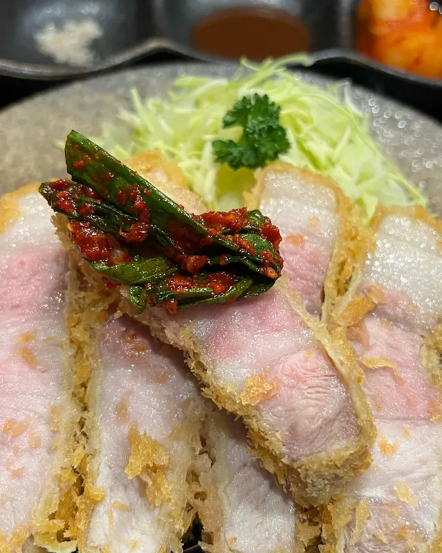 돈까스와 파김치