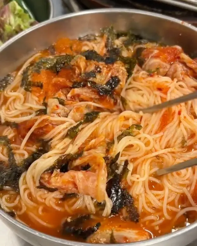 다양한 곁들임 메뉴