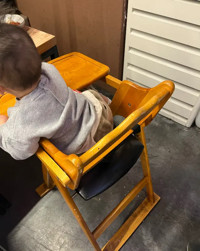 다양한 메뉴를 맛볼 수 있는 출근길생고기