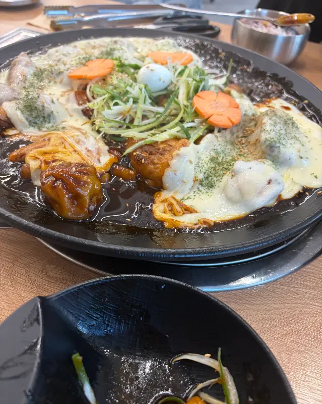 치즈찜닭의 비주얼