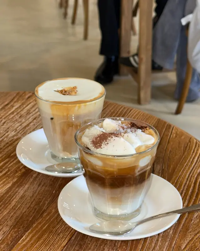 베이지버터 라떼