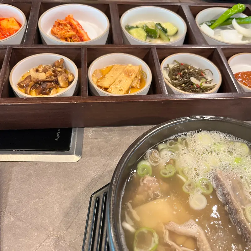 킹크랩과 한우 세트 메뉴