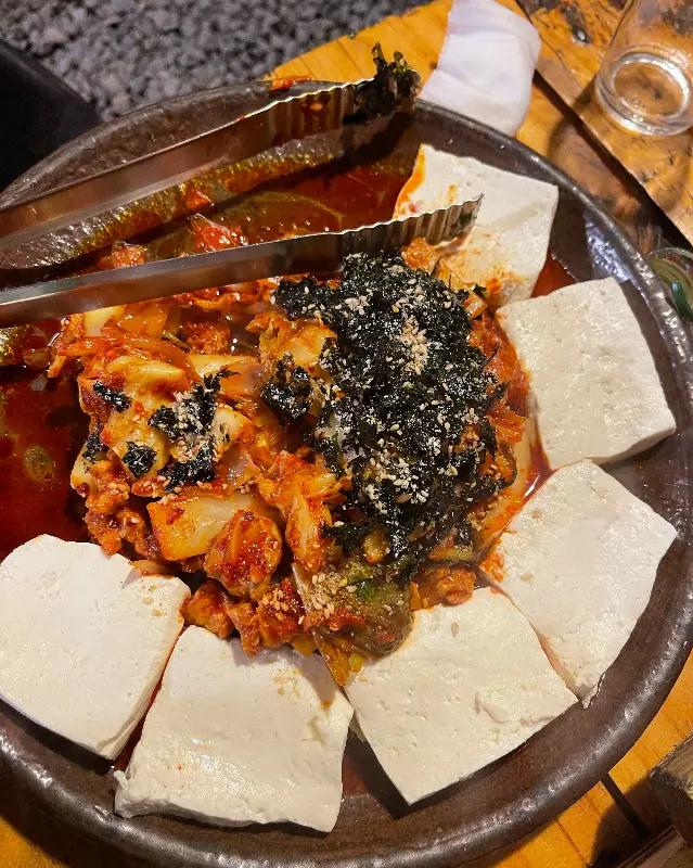 정겨운 분위기의 옛맛집 내부