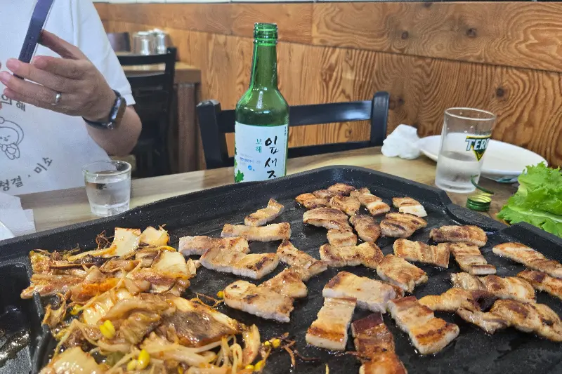 삼겹살과 술 한 잔