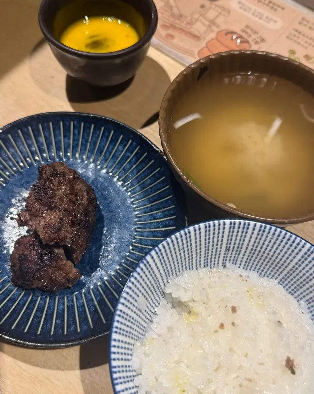 깔끔한 내부 인테리어