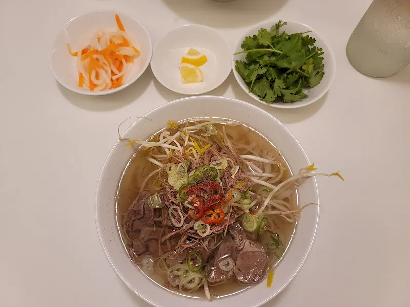 쌀국수와 곁들임