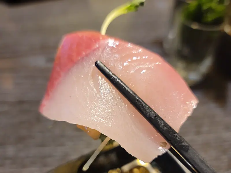 젓가락을 멈출 수 없는 숙성회의 매력