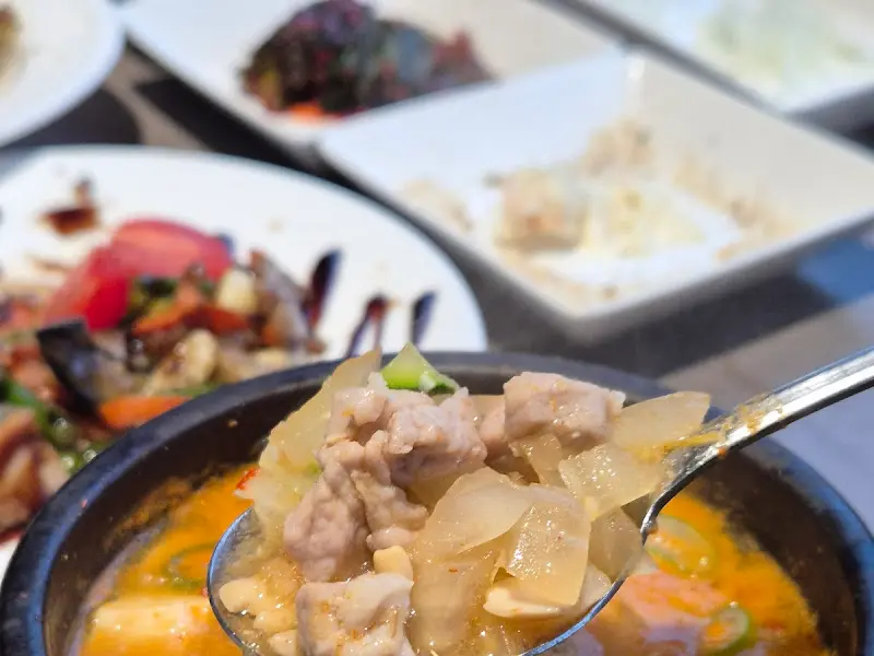 푸짐한 한 상 차림