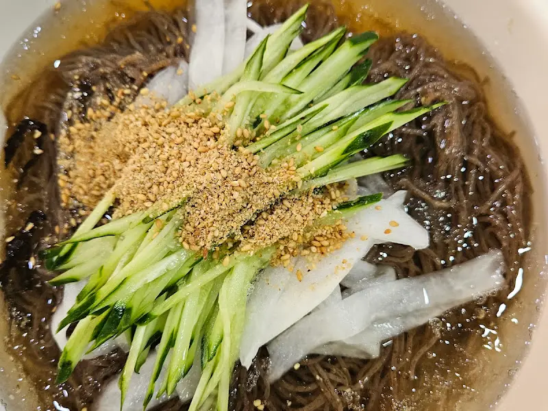 물막국수의 정갈한 모습