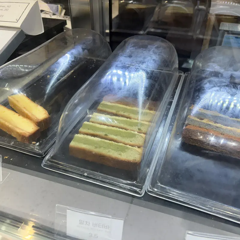 디저트 쇼케이스