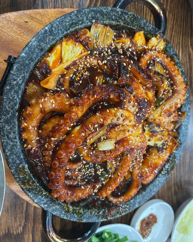 돌판낙지 비주얼