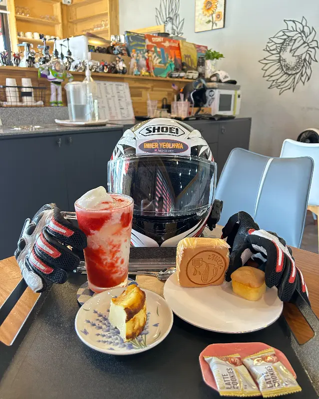 미숫가루라떼와 디저트