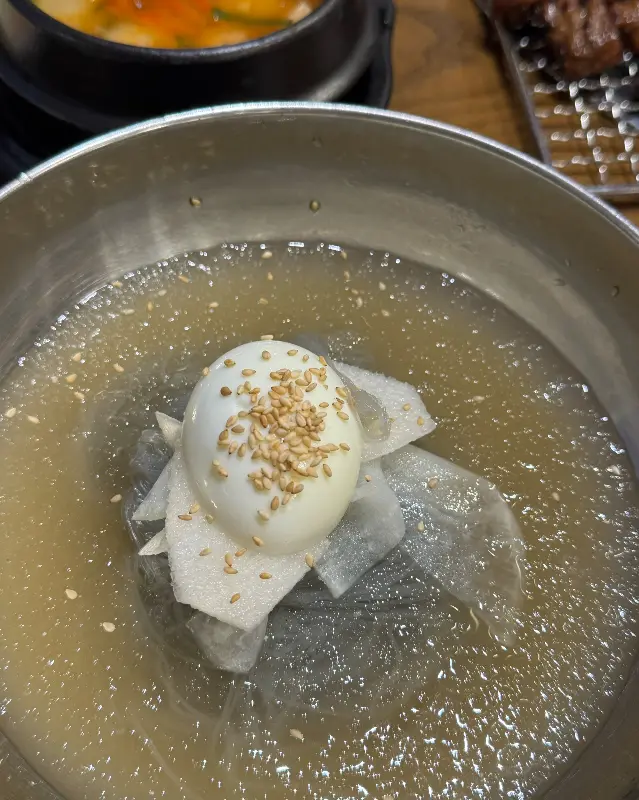 깔끔하고 정갈한 밑반찬