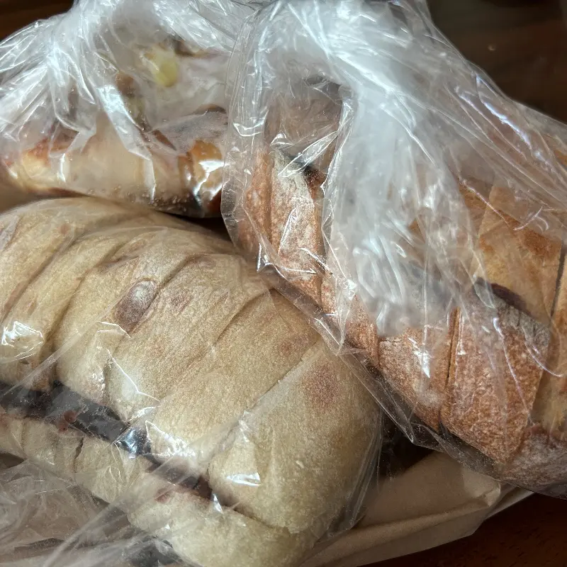 포장된 빵들