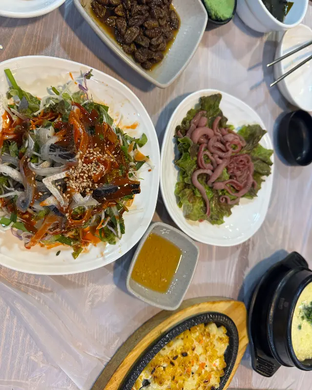 싱싱한 해산물 모듬