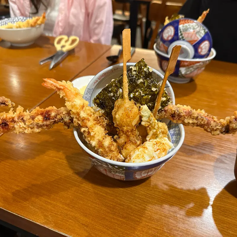 온센에서 맛볼 수 있는 우동