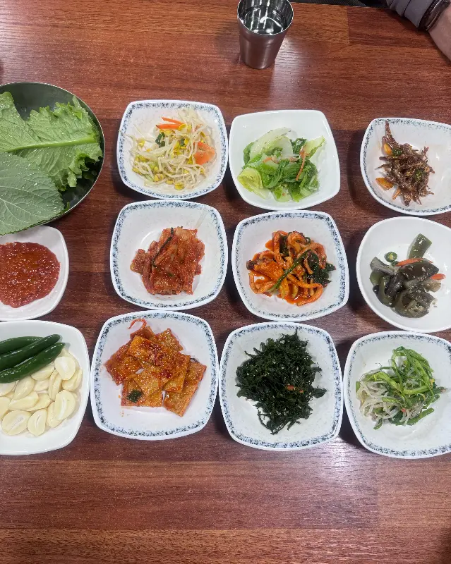 다채로운 밑반찬