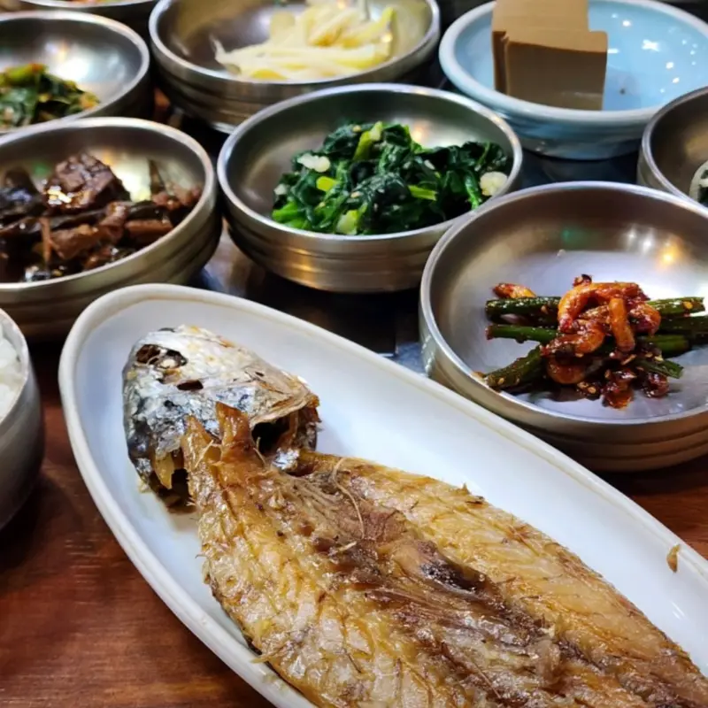 윤기가 흐르는 보리굴비