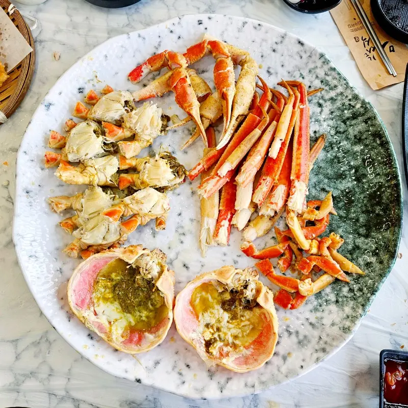 살이 꽉 찬 대게
