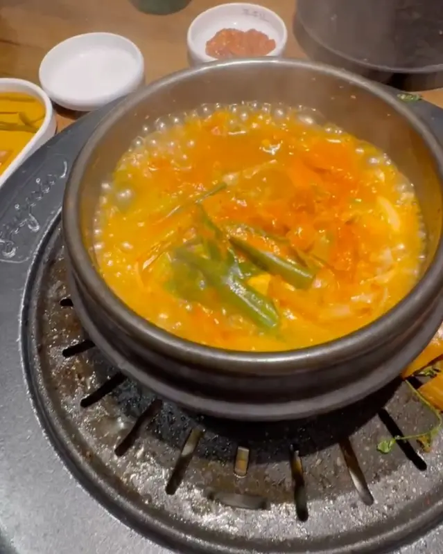 구수하고 따뜻한 푸주인의 된장술밥