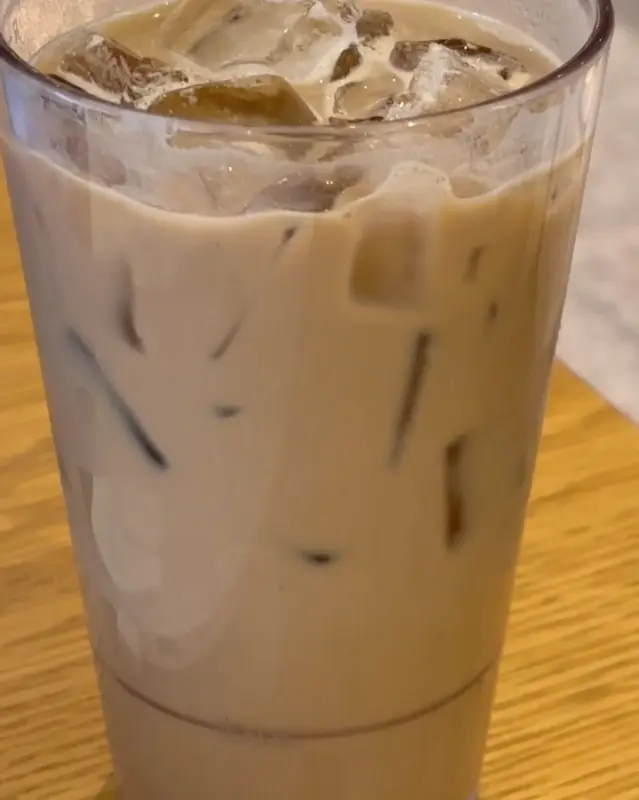 아이스 바닐라 라떼