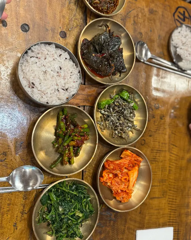 푸짐한 한상차림