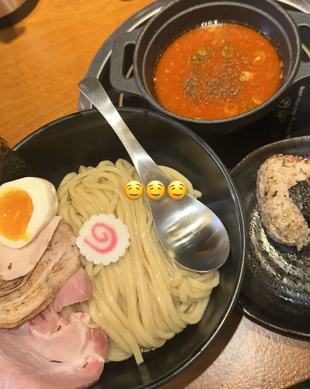 츠케멘과 오니기리