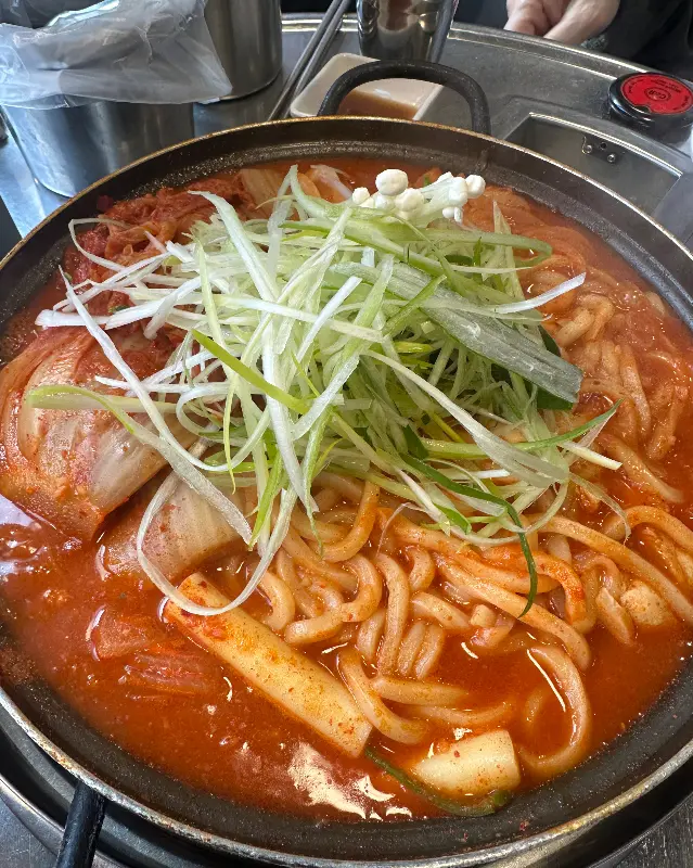 묵은지 닭도리탕