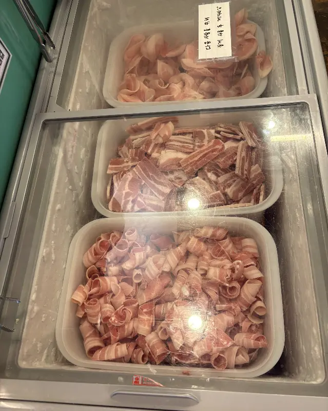 고기, 김치, 콩나물의 환상적인 조합