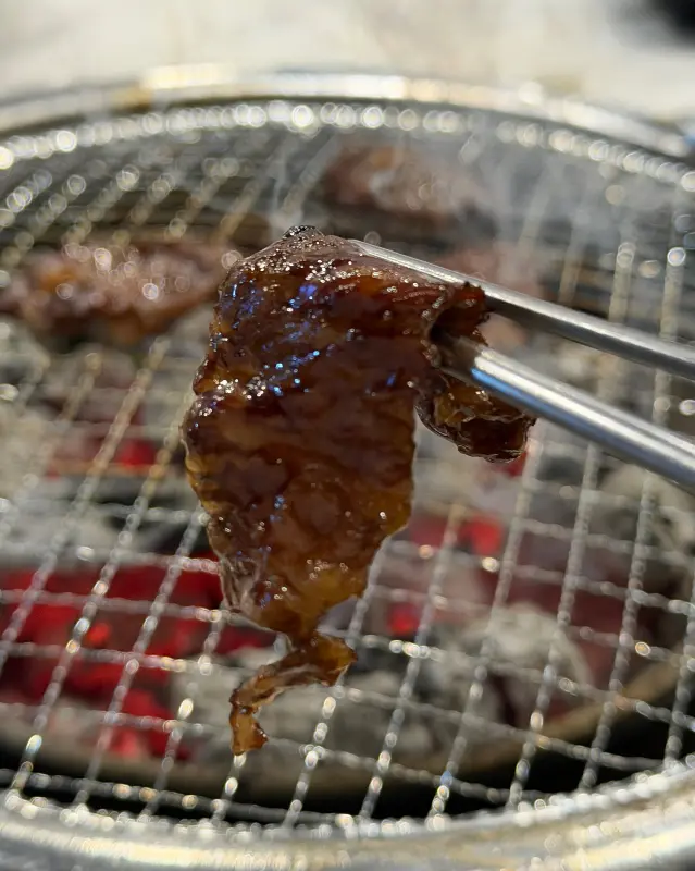 환상적인 비주얼의 야끼니꾸