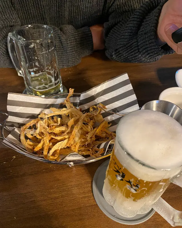 마른 안주와 맥주