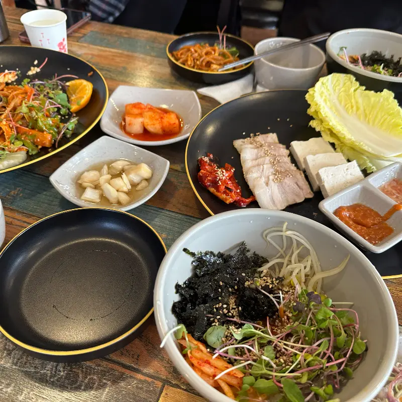 도토리정원 한상차림