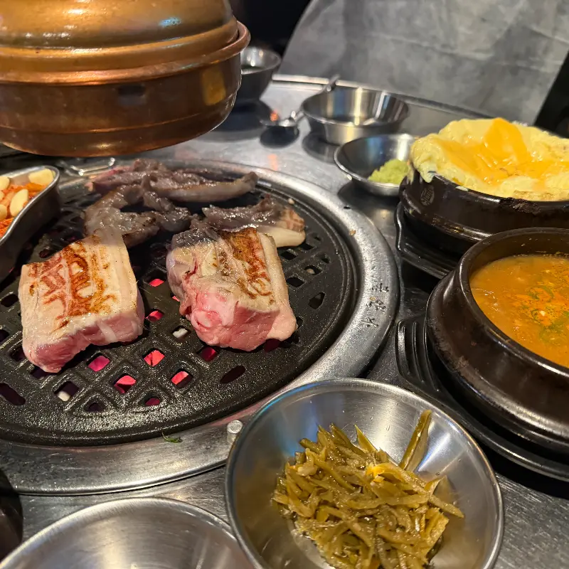 독불장군 한 상 차림