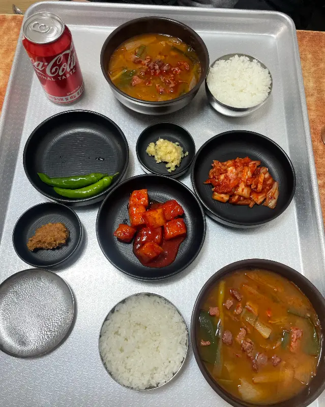 푸짐한 한상차림