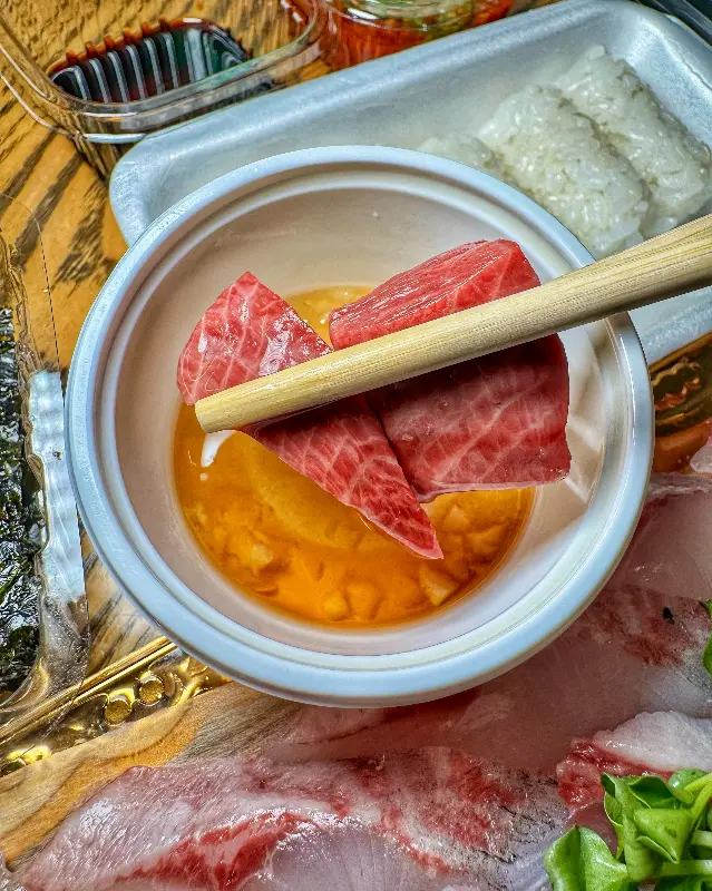 참기름 장에 찍어 먹는 대방어