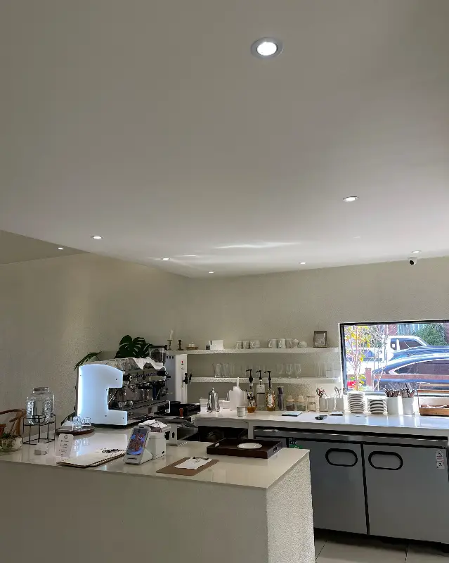 깔끔한 인테리어의 카운터