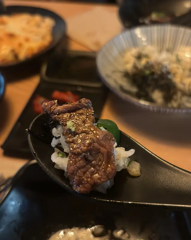 소고기와 밥의 완벽한 조화