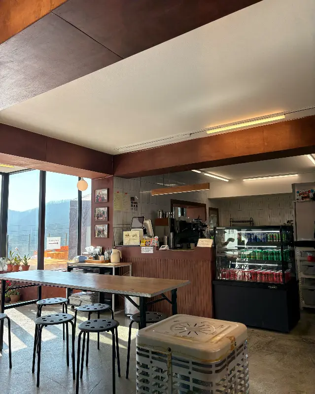 지리산버거 내부