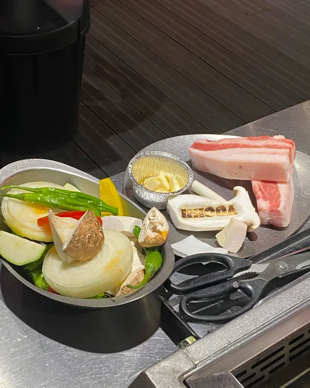 육지의 푸짐한 한 상 차림