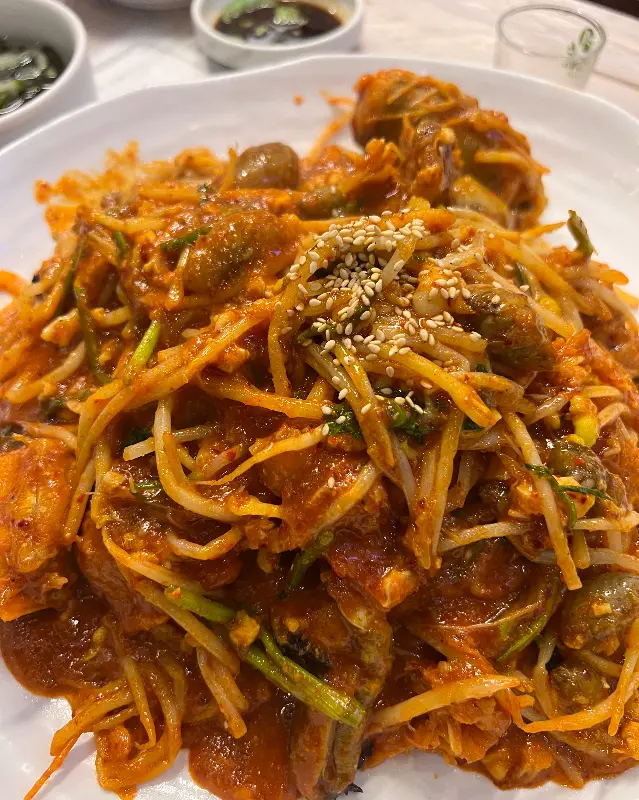 푸짐한 양의 아구찜