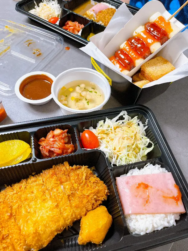 푸짐한 한상 차림