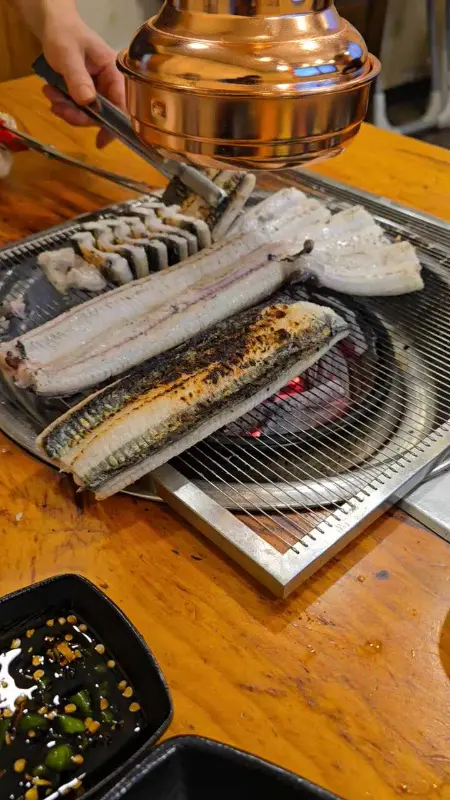 장어 굽는 모습