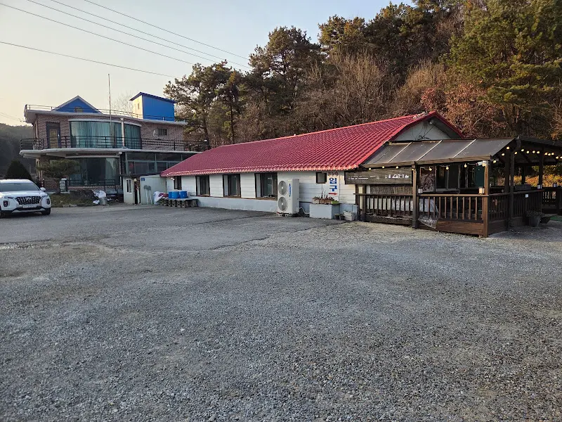 구능촌 식당 외부 전경