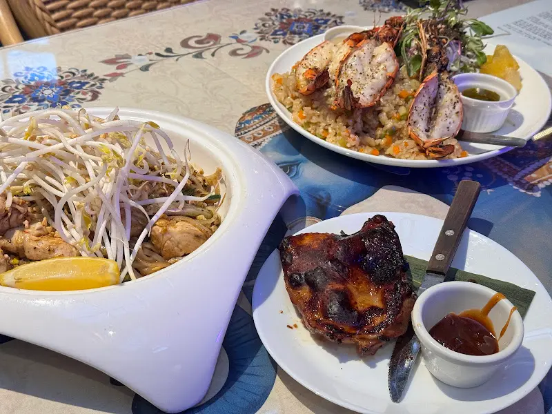 팟타이와 까이양