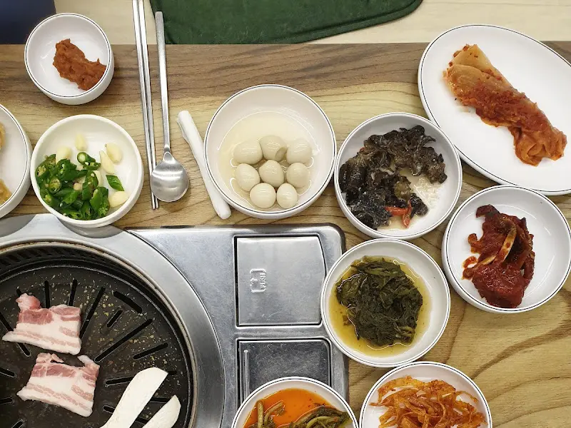 다채로운 밑반찬