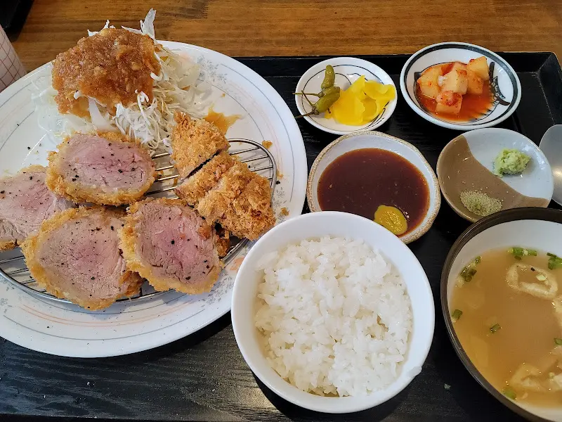 돈까스 한상차림