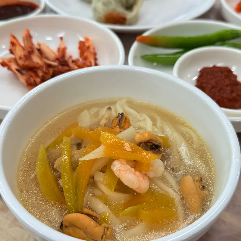 해물칼국수