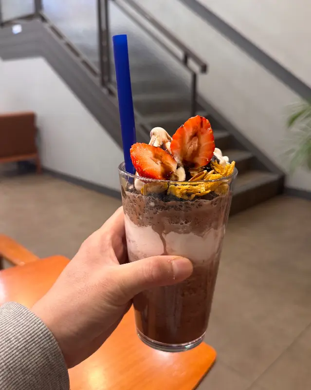 리락쿠마 파르페 근접 샷