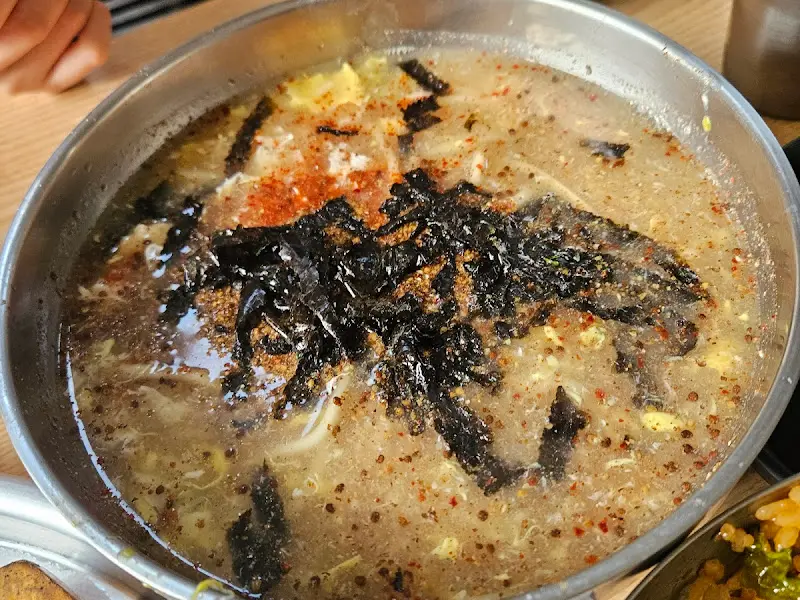 푸짐한 양의 칼국수